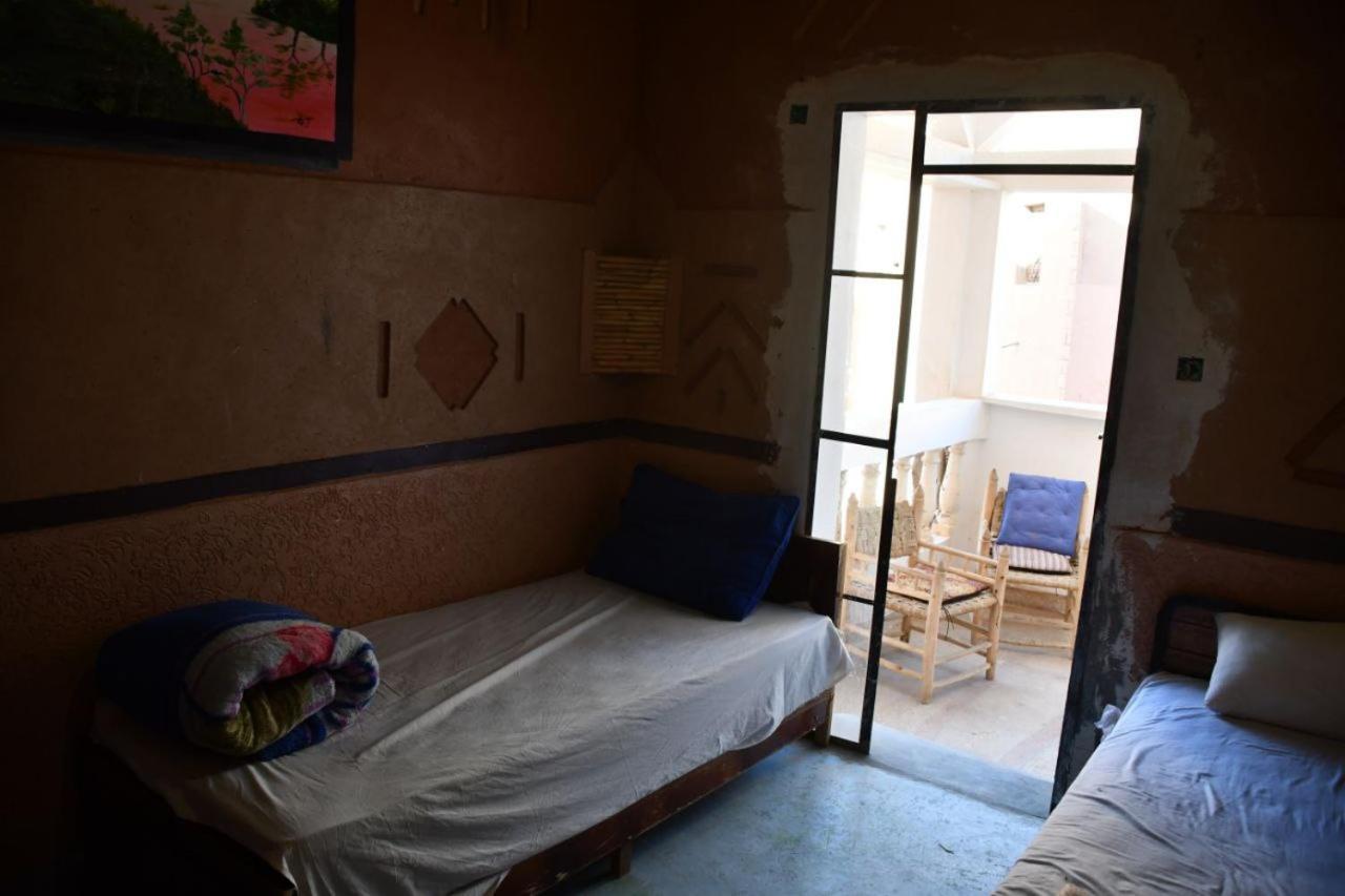 Hôtel Amgoune Boumalne Buitenkant foto