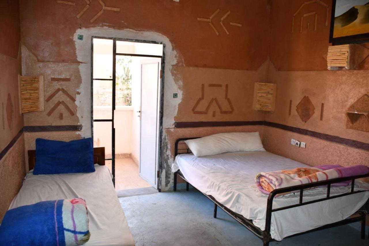 Hôtel Amgoune Boumalne Buitenkant foto