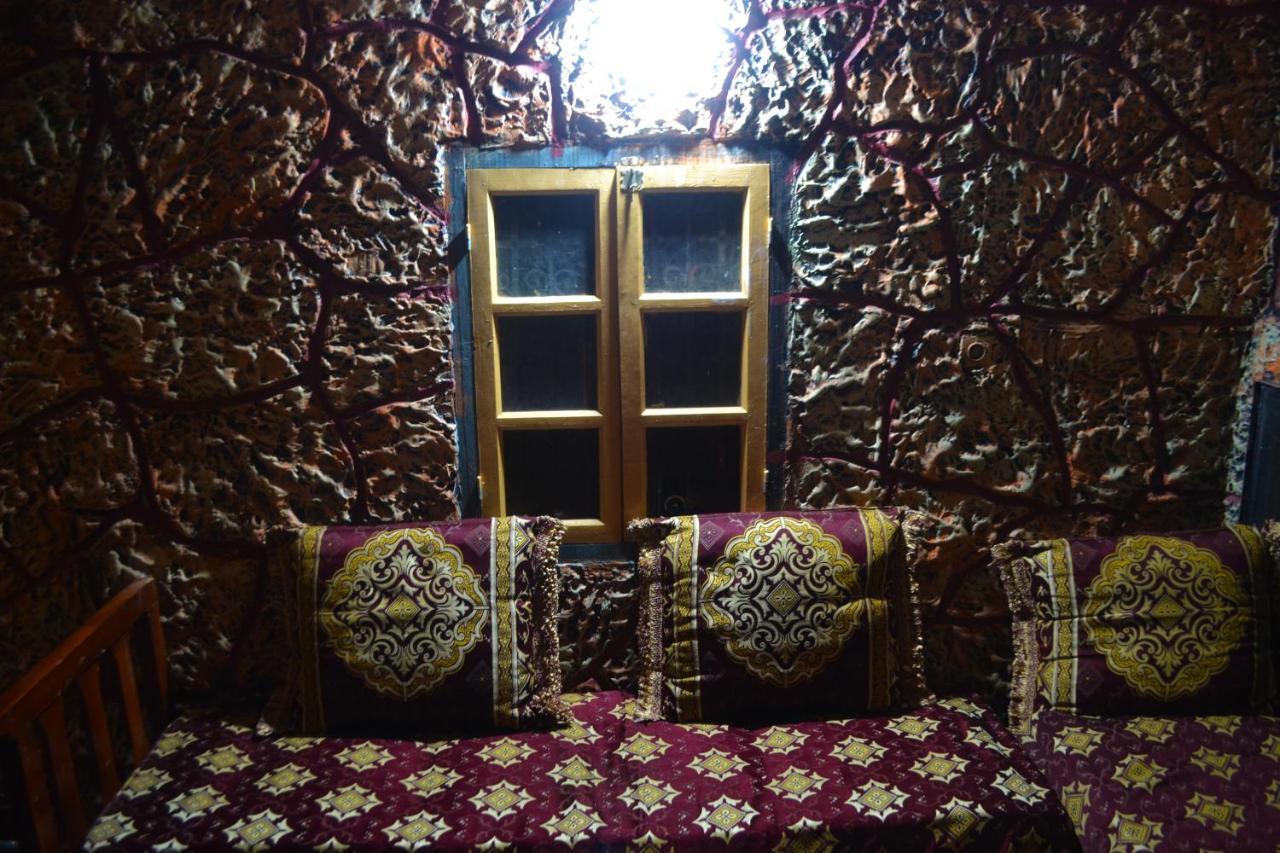 Hôtel Amgoune Boumalne Buitenkant foto